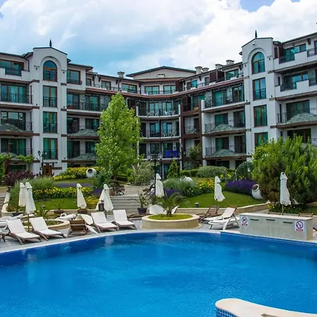 Hotel de apartamente Rose Gardens Boutique By Asteri 4*