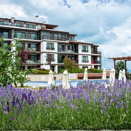 Hotel de apartamente Rose Gardens Boutique By Asteri 4*