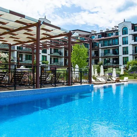 Appart hôtel Rose Gardens Boutique By Asteri Pomorie