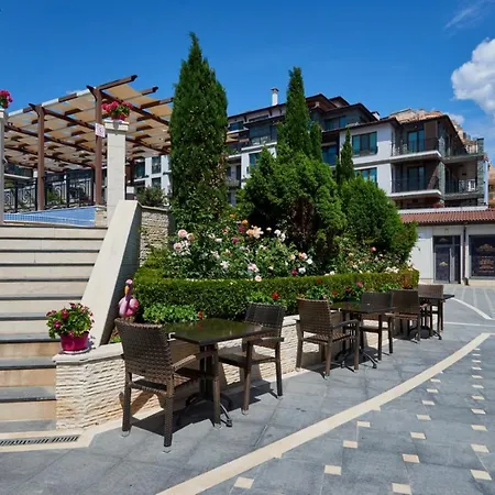 Appart hôtel Rose Gardens Boutique By Asteri 4*
